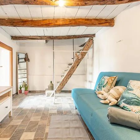Guesthost - Sa Domo De Murera - Sardinian House Muravera