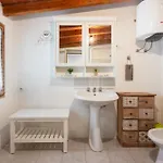 Guesthost - Sa Domo De Murera - Sardinian House Apartman *