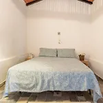 Guesthost - Sa Domo De Murera - Sardinian House Apartment *